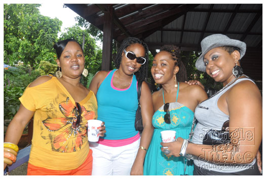 crack_of_dawn_jul31_2010-025