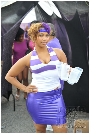 cribs_purple_reign_aug28-002