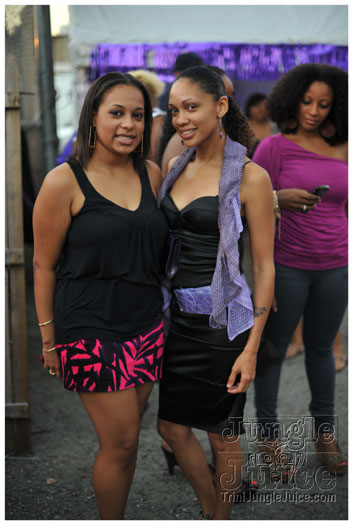 cribs_purple_reign_aug28-019