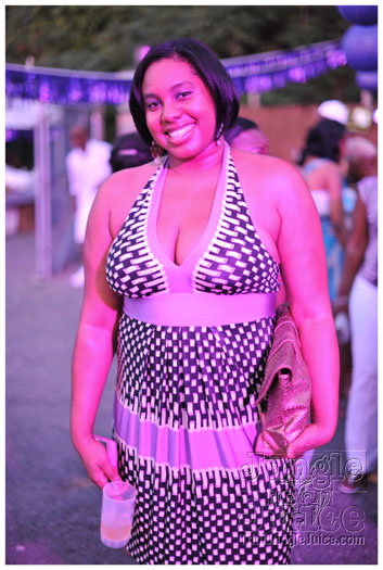 cribs_purple_reign_aug28-031