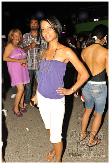 cribs_purple_reign_aug28-060