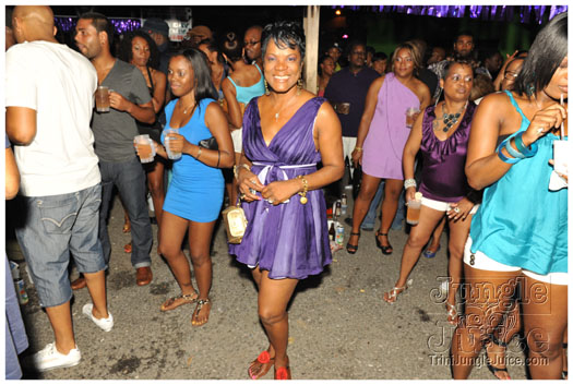 cribs_purple_reign_aug28-068