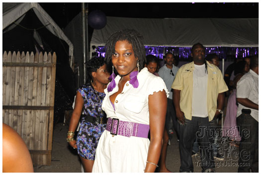 cribs_purple_reign_aug28-070