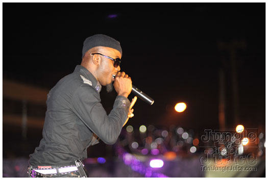 cribs_purple_reign_aug28-092