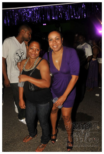 cribs_purple_reign_aug28-101