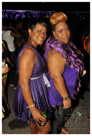 cribs_purple_reign_aug28-106