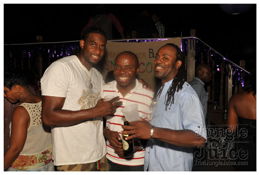 cribs_purple_reign_aug28-112