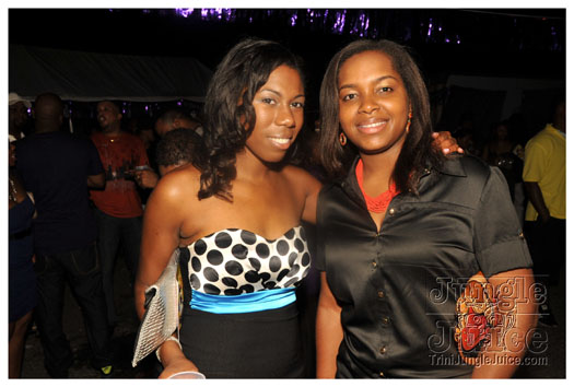 cribs_purple_reign_aug28-114