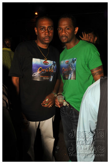 cribs_purple_reign_aug28-116