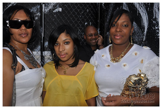 cribs_solid_gold_jun20-029