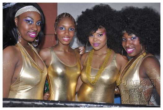 cribs_solid_gold_jun20-033