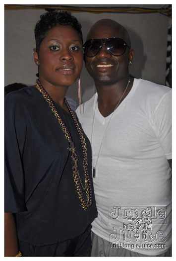 cribs_solid_gold_jun20-039