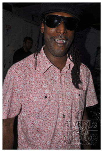 cribs_solid_gold_jun20-044