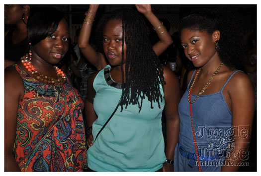 cribs_solid_gold_jun20-087