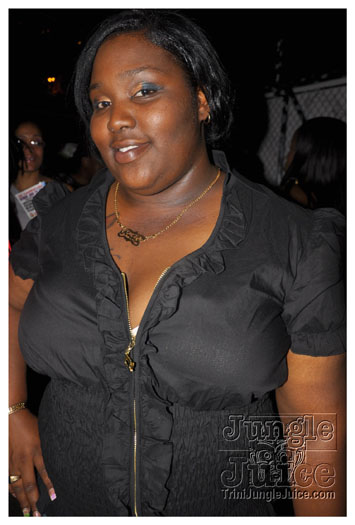 cribs_solid_gold_jun20-105