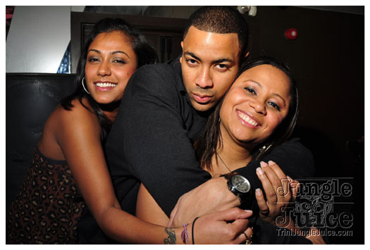 cuchi_la_la_2010_dec11-016