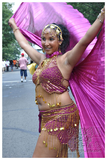 dc_carnival_2010_pt2-003