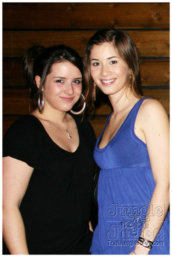 de_mad_hatters_ball_apr10-001