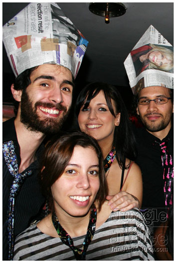 de_mad_hatters_ball_apr10-010