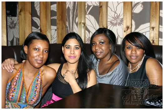 de_mad_hatters_ball_apr10-028