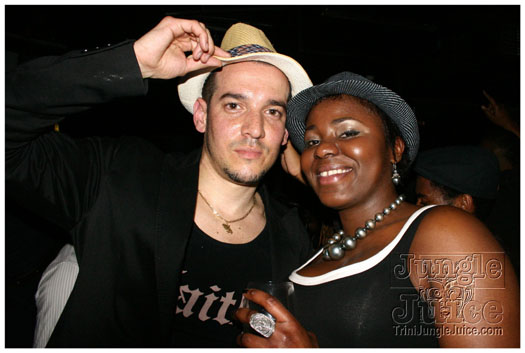 de_mad_hatters_ball_apr10-039