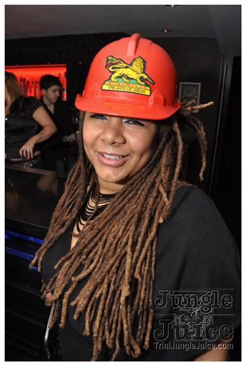 de_mad_hatters_ball_apr10-057