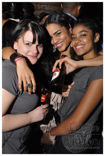 de_mad_hatters_ball_apr10-092