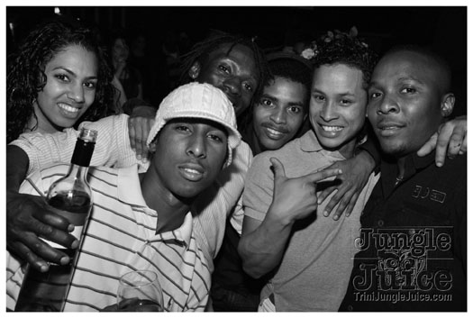 de_mad_hatters_ball_apr10-093