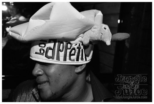 de_mad_hatters_ball_apr10-099