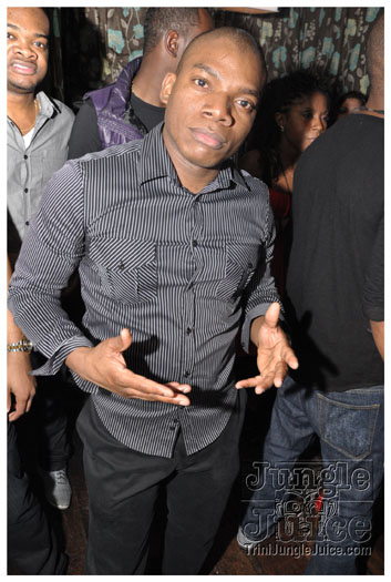 de_warm_up_session_2010-068