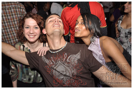 de_warm_up_session_2010-075