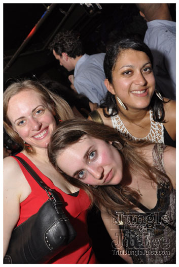 de_warm_up_session_2010-094