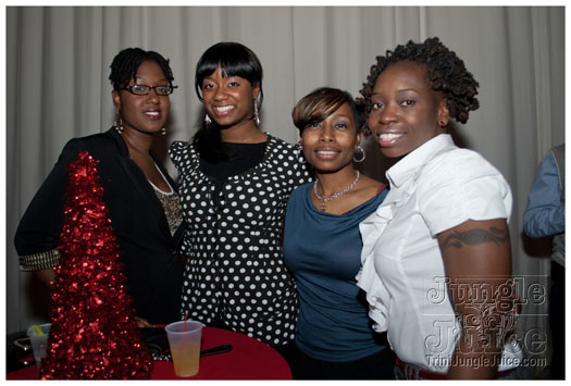 dear_santa_2010_dec25-082