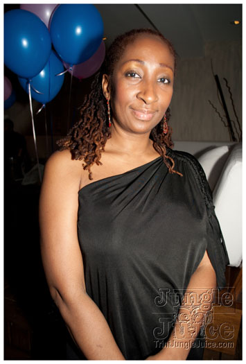 dear_santa_2010_dec25-093