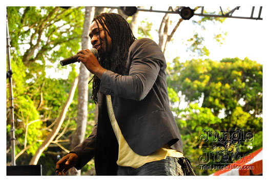 digicel_reggae_hill_apr25-003