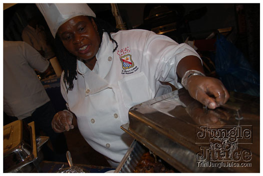 dining_with_saints_2010-044