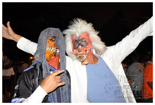 dirty_dozen_jouvert_2010-020