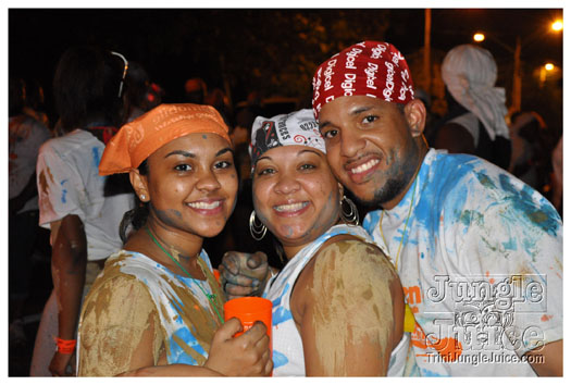 dirty_dozen_jouvert_2010-039