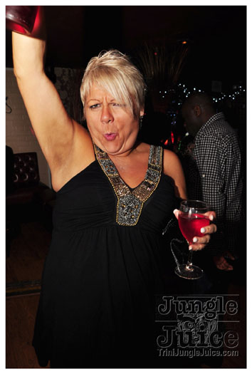 disco_daze_2010_dec31-025