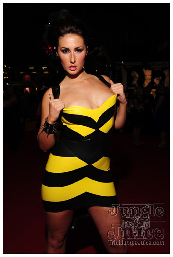 erotica_2010_nov19-002