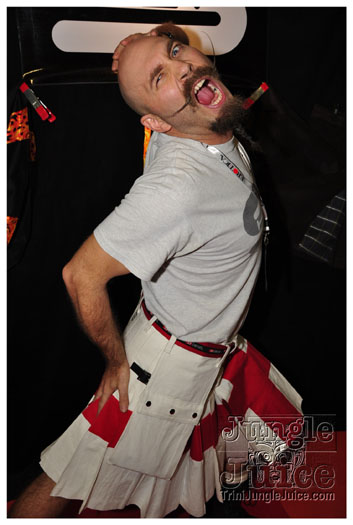 erotica_2010_nov21-001