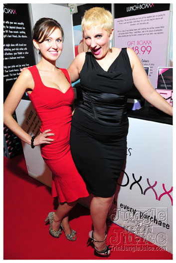 erotica_2010_nov21-002