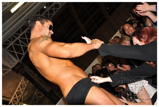 erotica_2010_nov21-037