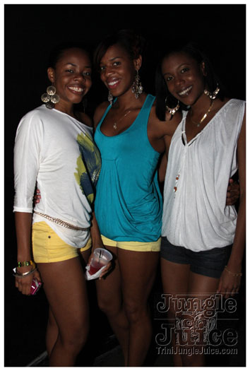 fire_flies_ibiza_apr9-025