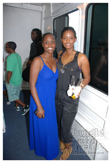 flaunt_boatride_july27-047