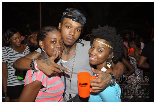 frazzled_jul29_2010-013