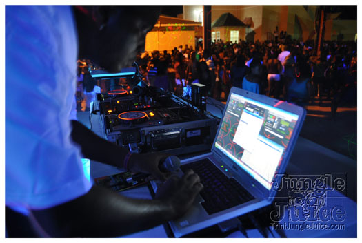 frazzled_jul29_2010-059