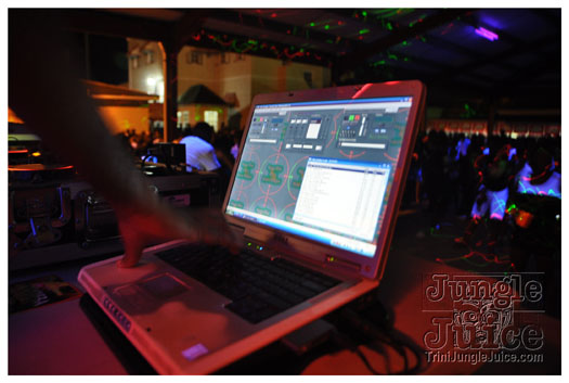 frazzled_jul29_2010-060