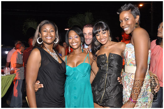 frenchmen_bazodee_2010-107