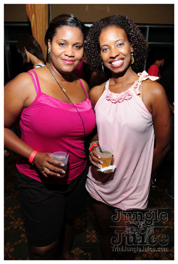 friends_miami_carnival_2010-013